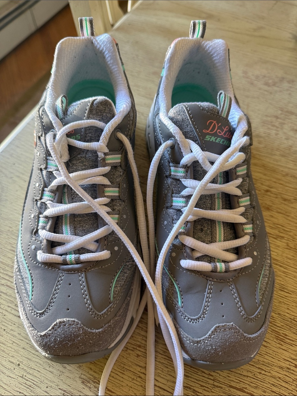 Skechers Gray Sneakers with Mint and White Accents